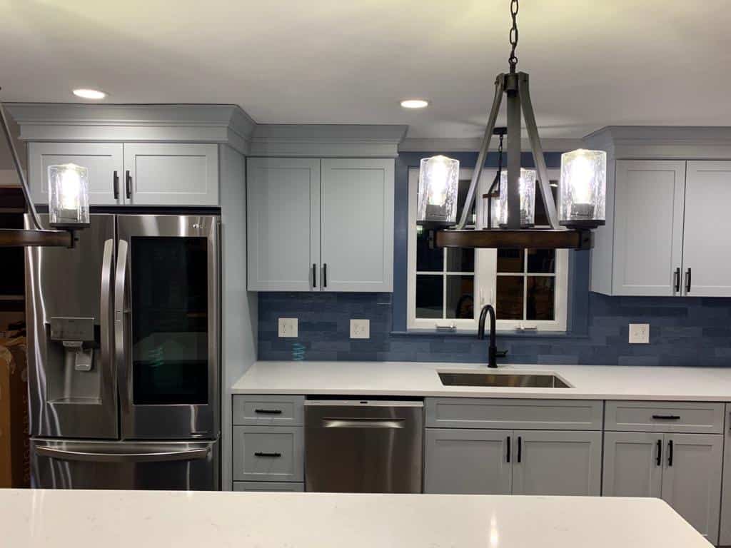 how to prime cabinets for painting